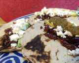 Foto del paso 3 de la receta: Tacos de chapulines
