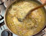 A picture of step 9 of Chicken, leek and thyme pie.