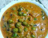 A picture of step 6 of Sprouted Peas Curry.