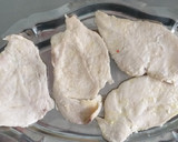 Foto del paso 1 de la receta: Filetes de pollo villaroy