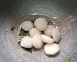 A picture of step 9 of Mini podi idli.