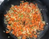 Foto del paso 1 de la receta: Risotto de quinoa y acelga