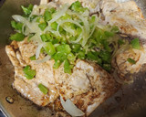 Foto del paso 4 de la receta: Pescado dorado al ajillo
