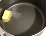A picture of step 2 of French Onion Soup.