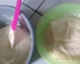 Foto langkah ke 2 dari resep Half rainbowcake.