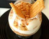 A picture of step 3 of Easy homemade parfait.