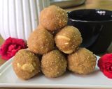 A picture of step 5 of Churma ladoo.