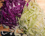 Foto del paso 2 de la receta: Tacos de Camarón con Ensalada de Repollo