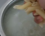 A picture of step 1 of Creamy tomato pasta.