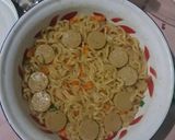 Foto langkah ke 3 dari resep 20.1. Donat indomie ala fe’ #pekaninspirasi.