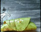 A picture of step 7 of Spinach paneer grilled roles.
