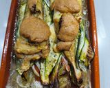 Foto del paso 4 de la receta: Rape en cama de cebolla y calabacín con costra de mayonesa