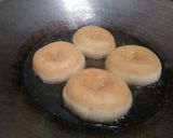 Foto langkah ke 5 dari resep Donat Kentang.