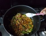 A picture of step 2 of Tamarind poha.