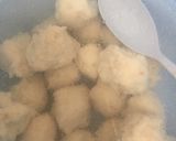 Foto langkah ke 6 dari resep Week 2 : Bakso Isi Ayam Cincang Pedas!.