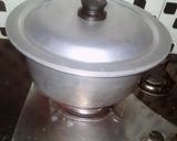 A picture of step 6 of Matar pulao.