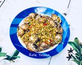 Hình bước làm 4 của món Ốc Hương Xào Bơ Sả Ớt