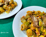 Foto del paso 6 de la receta: Salteado de alcachofas con ajos tiernos, bacon y foie