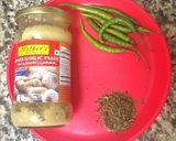झातर मनकिश (अरेबिक ब्रेकफास्ट) (Jhatar Mankish recipe in marathi) रेसिपी स्टेप 3 फोटो 