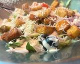 Hình bước làm 3 của món Salad lobster sốt mè rang