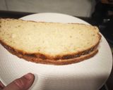 Foto del paso 1 de la receta: Tosta de salmón y queso de cabra