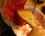 A picture of step 8 of Kid's Strawberry Cream Cheese.