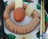 Foto langkah ke 1 dari resep Egg in The Ring (telur sosis).
