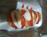 Foto langkah ke 4 dari resep Corn dog simple.