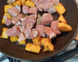 Foto del paso 4 de la receta: Cerdo con piña🐽🍍