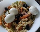 Foto del paso 4 de la receta: Ensalada de pasta de colores y atún