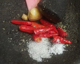 Foto langkah ke 4 dari resep Ayam Geprek.