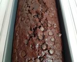 Foto langkah ke 7 dari resep Chocolate Banana Cake (Cake Coklat Pisang).