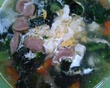 Foto langkah ke 7 dari resep Sup simple bakso telur.