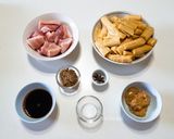 รูปขั้นตอนการทำที่ 1 ของ หมูห็องหน่อไม้สด