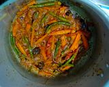 A picture of step 3 of Vegetable and pasta pulao.