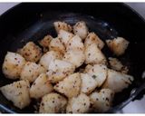 A picture of step 4 of Masala Idli.