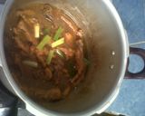 Foto langkah ke 5 dari resep Cakar Tulang Ayam Presto Kuah Kecap Manis.