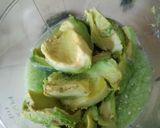 Foto del paso 4 de la receta: Salsa verde con aguacate