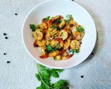 बटर गार्लिक प्रॉन्स (butter garlic prawns recipe in marathi) रेसिपी स्टेप 3 फोटो 