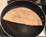 Foto del paso 2 de la receta: Quesadillas integrales con ají 🌶