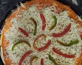 A picture of step 6 of Cheese Burst Pizza.
