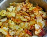 A picture of step 3 of Raw Papaya Subzi.