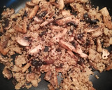Foto del paso 2 de la receta: Ensalada templada con semillas de granada y sésamo