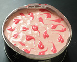 Foto langkah ke 5 dari resep Ogura Cake Strawberry Yoghurt Cottony Cake with Fresh Strawberry.
