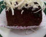 Foto langkah ke 9 dari resep Brownies kukus chocochips irit,nyoklat lembut😋😋🍰🍮.
