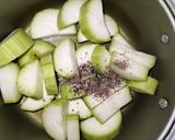 Gambar langkah 3 resipi Sayur labu air masak pedas.