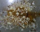 A picture of step 5 of Aalu paratha.
