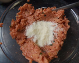 Foto del paso 1 de la receta: Tortitas de pollo y pavo