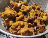A picture of step 5 of Brown bread pakoda.