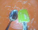 A picture of step 2 of Vanilla cupcakes.